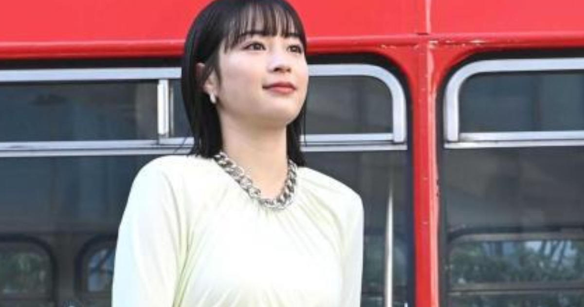 【画像】広瀬すずってなんでこんなエッチな服着るの？
