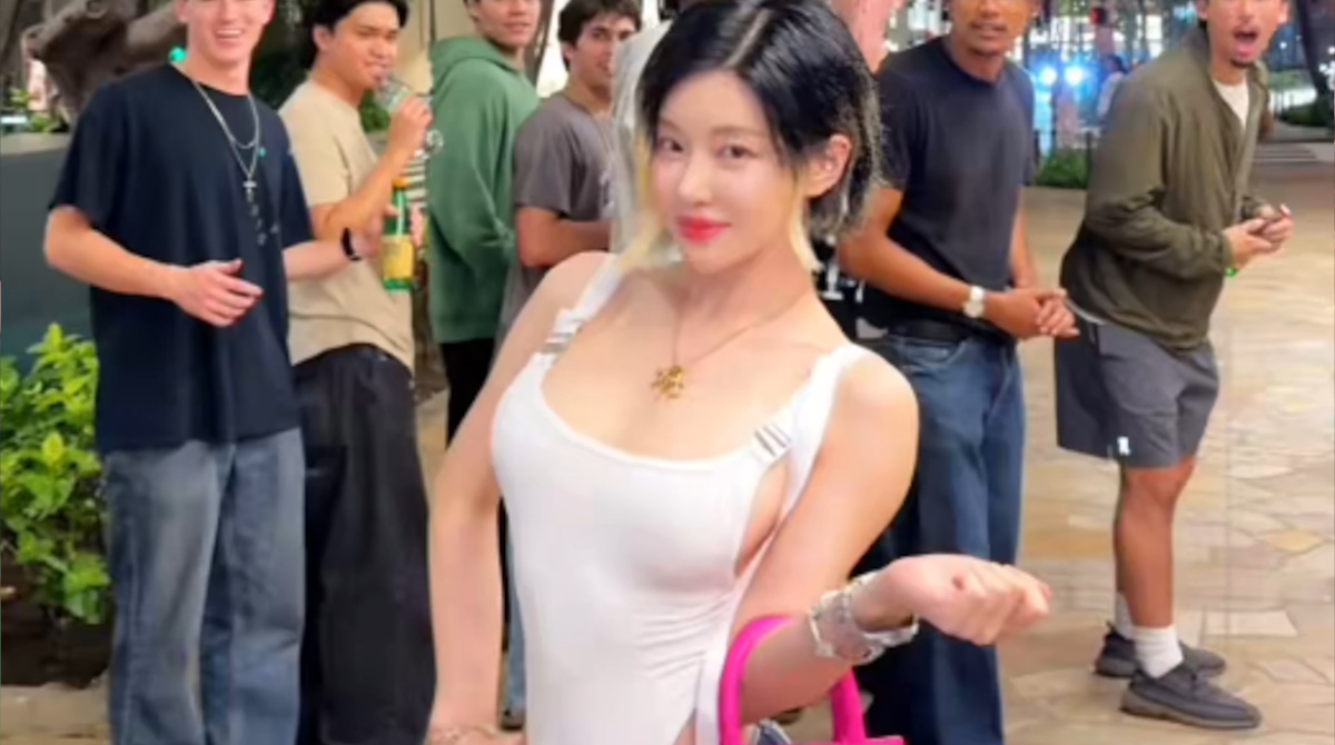 DJ SODAさん、いい歳して凄い服装で街を歩いてしまう