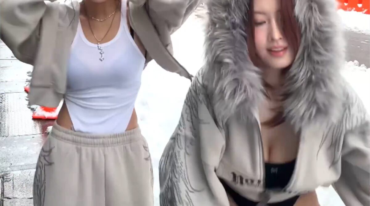 K-POPアイドルさん、とんでもないエッチな服装で踊ってしまう…