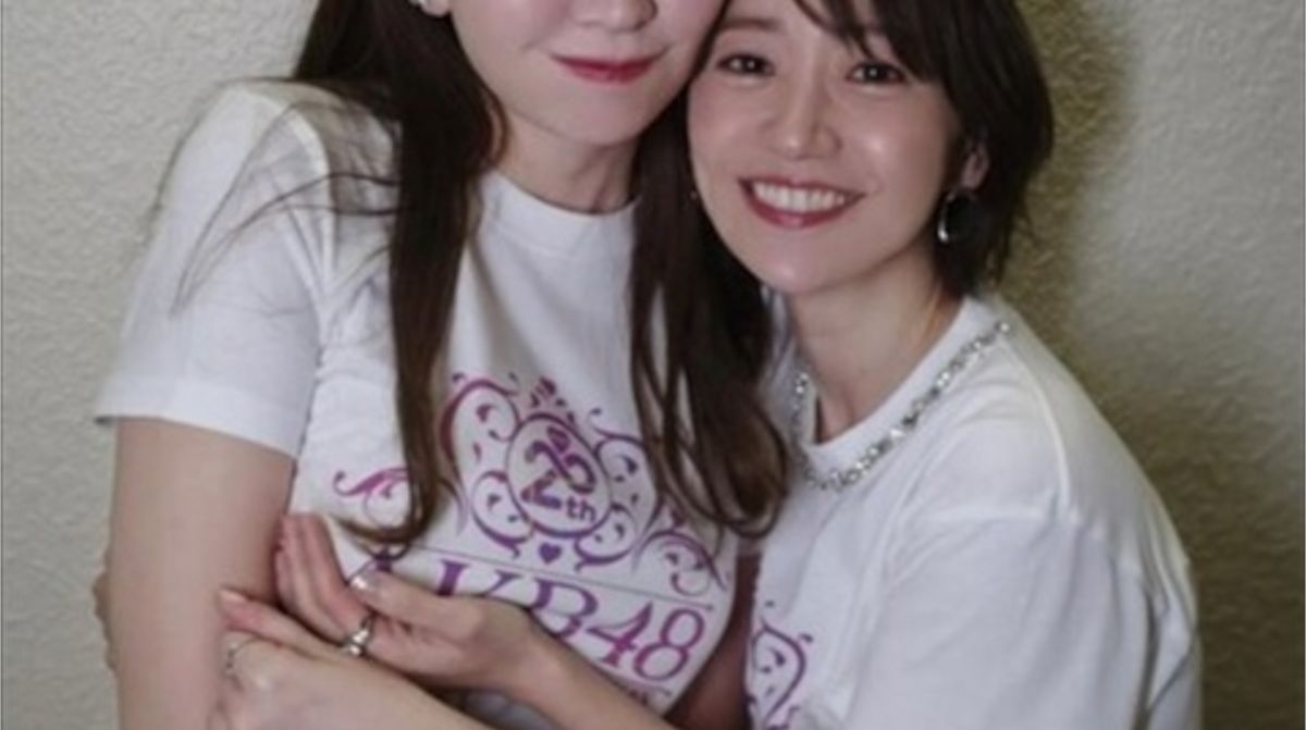 【画像】小嶋陽菜さん、おっきすぎて揉まれてしまう