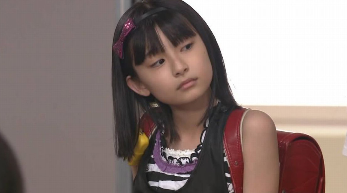 【画像】子役ちゃん、乳房も立派に成長してしまう