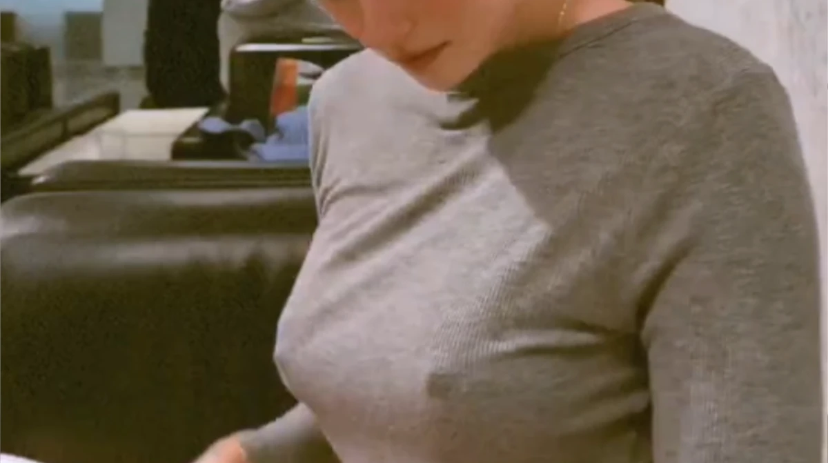 【動画】エッチなJKが乳首おごってくれたｗｗｗｗｗｗ