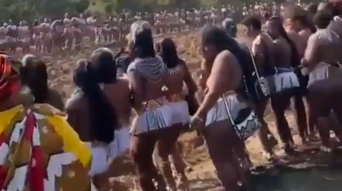 【動画】ギャルサーの集会かエロ過ぎると話題にｗｗｗｗｗｗ